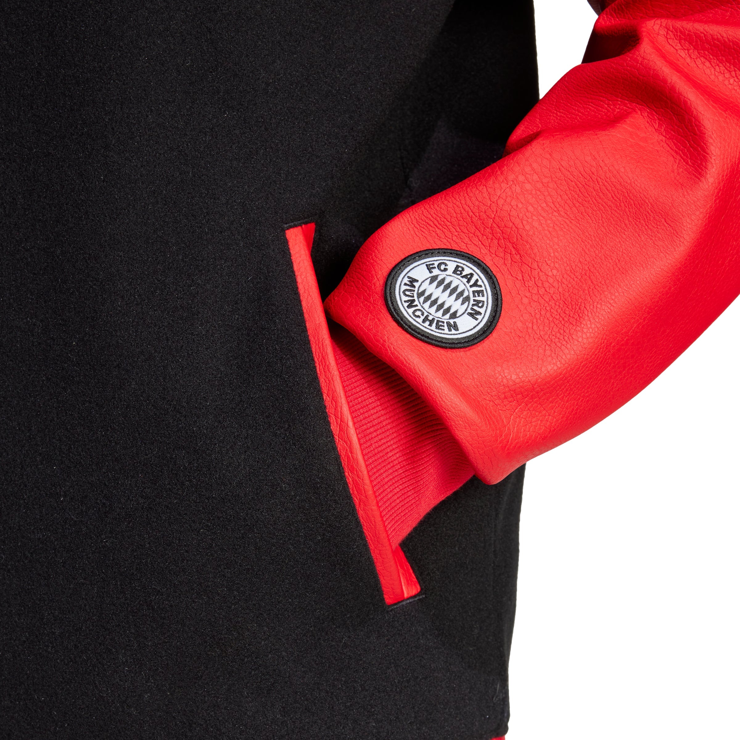 adidas originals Jacket Bayern Monaco JF0584 - Giacche