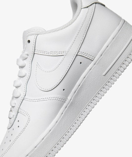 NIKE AIR FORCE 1 ’07 - Scarpe