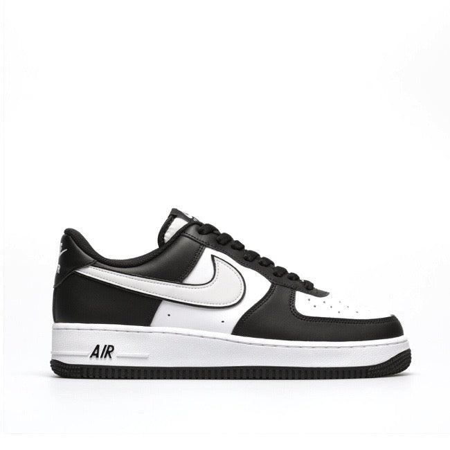 NIKE Air Force 1 07 - Scarpe