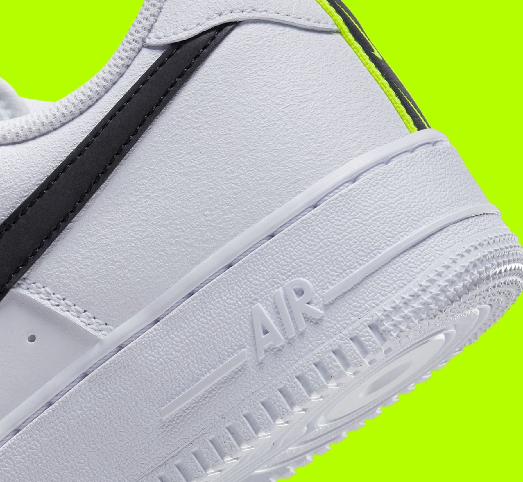 NIKE AIR FORCE 1 ’07 - sneakers