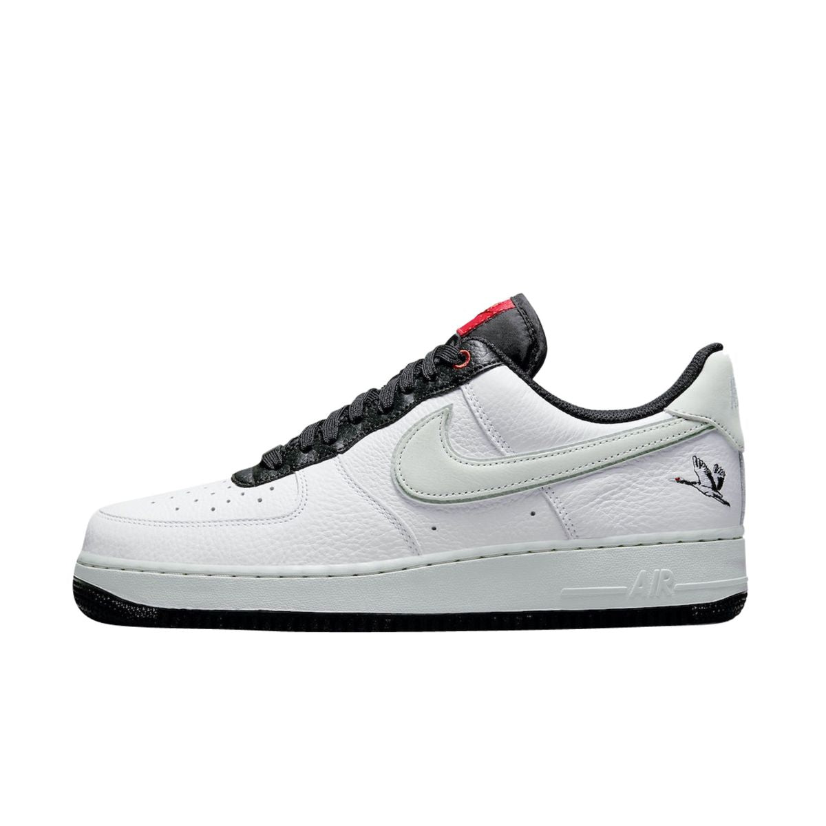 NIKE Air FORCE 1 LX - Scarpe