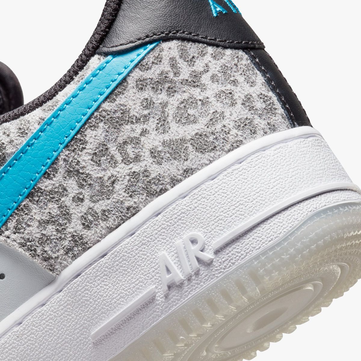 NIKE Air Force 1 PRM - Scarpe