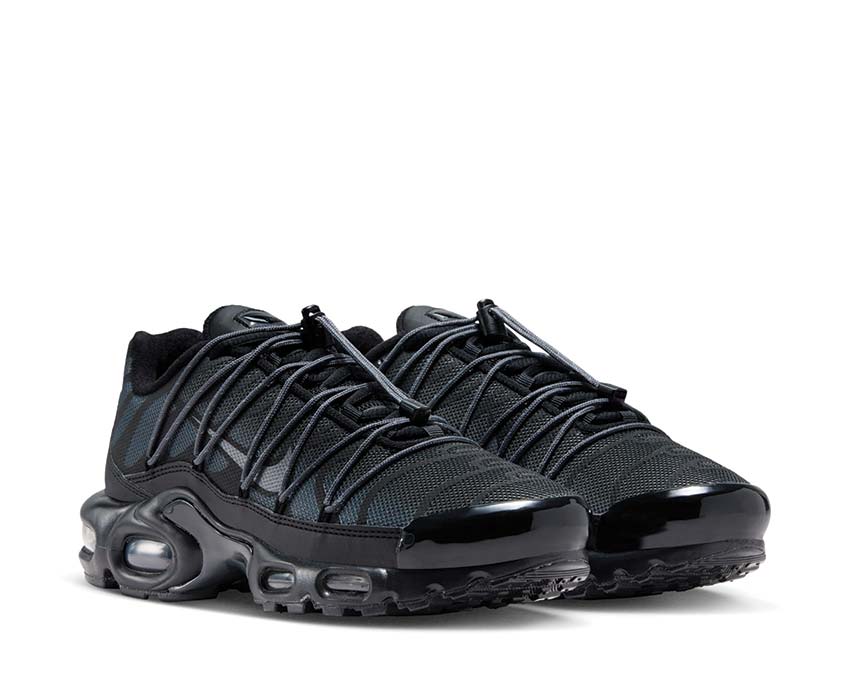 Nike Air Max Plus Utility Black Metallic Platinum W FZ2770 001 - Scarpe