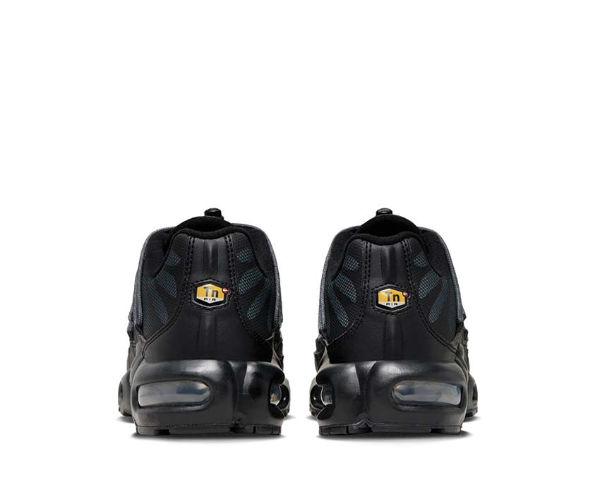 Nike Air Max Plus Utility Black Metallic Platinum W FZ2770 001 - Scarpe