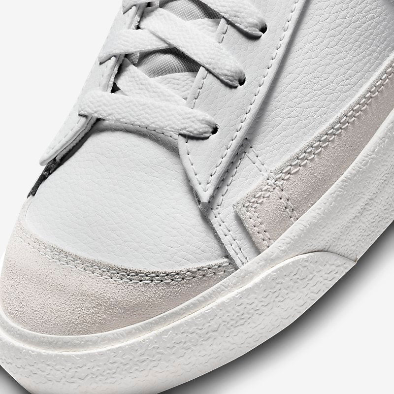 NIKE Blazer Mid ’77 - Scarpe