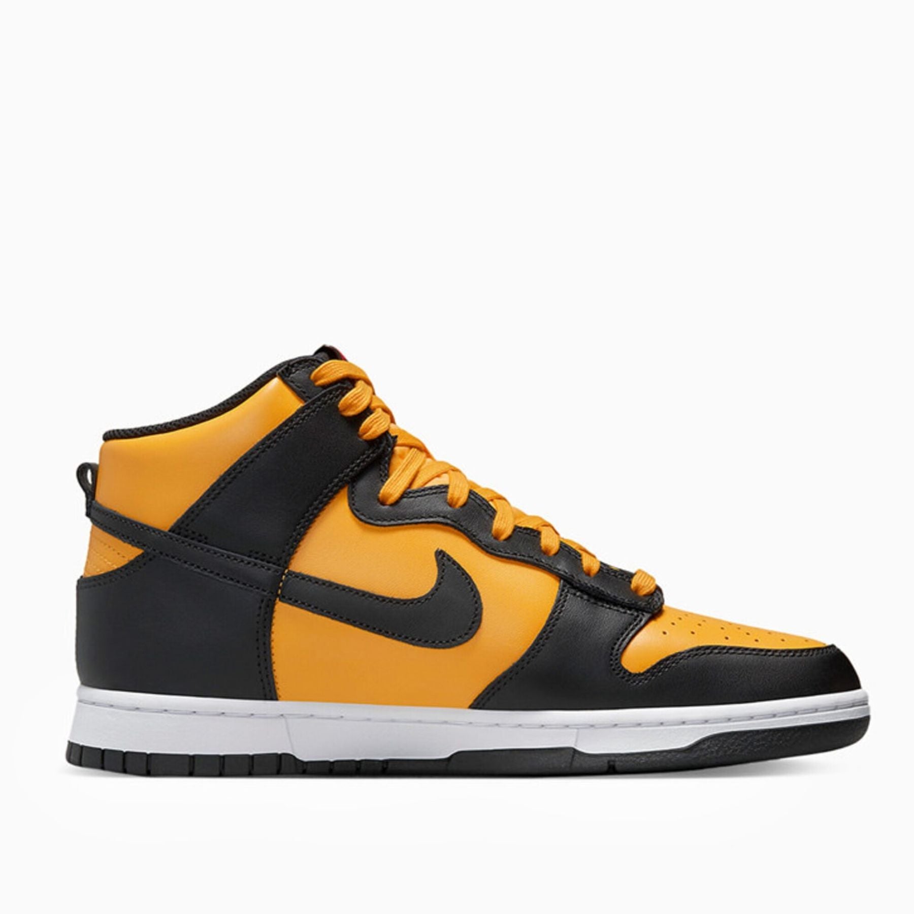 NIKE Dunk Hi Retro - Scarpe