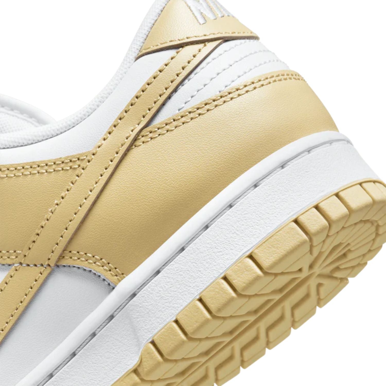 NIKE Dunk Low Retro BTTYS - sneaker