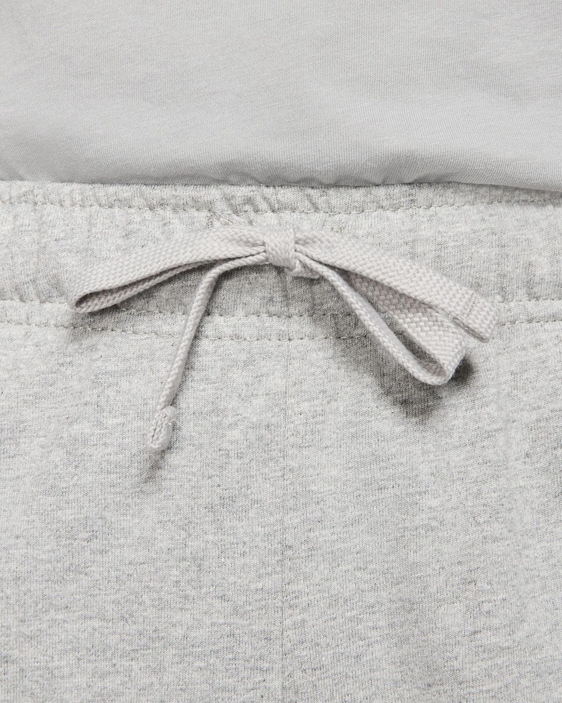 NIKE Shorts - Pantaloni