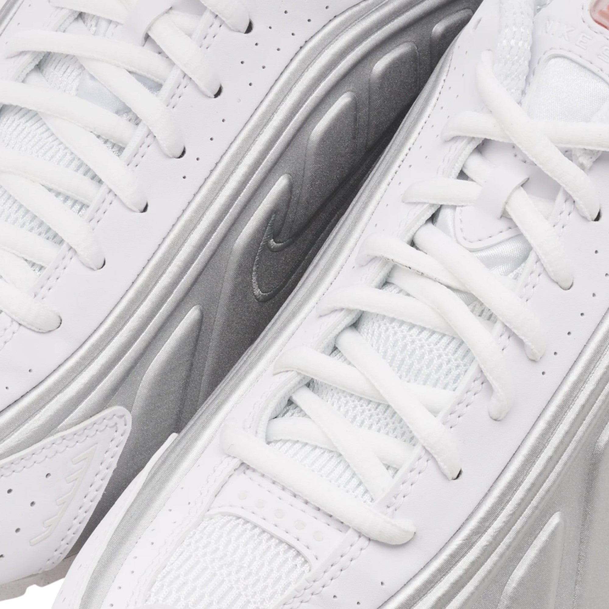 NIKE Nike Shox R4 - Scarpe