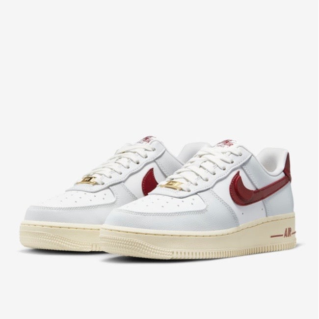 NIKE W Air Force 1 ’07 SE - Scarpe