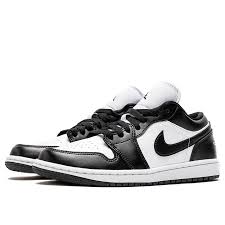 NIKE WOMANS AIR JORDAN 1 LOW - Scarpe
