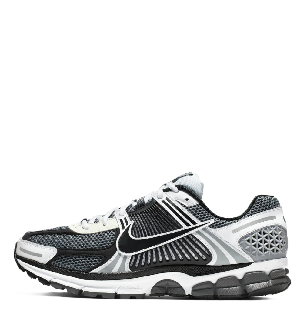 Nike Zoom Vomero 5 Black and M. silver CI1694 001 - Grigio / 40.5 - Scarpe