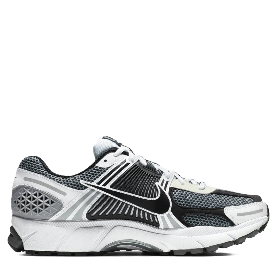 Nike Zoom Vomero 5 Black and M. silver CI1694 001 - Scarpe