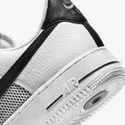 NIKE Air Force 1 ’07 LV8 - Scarpe