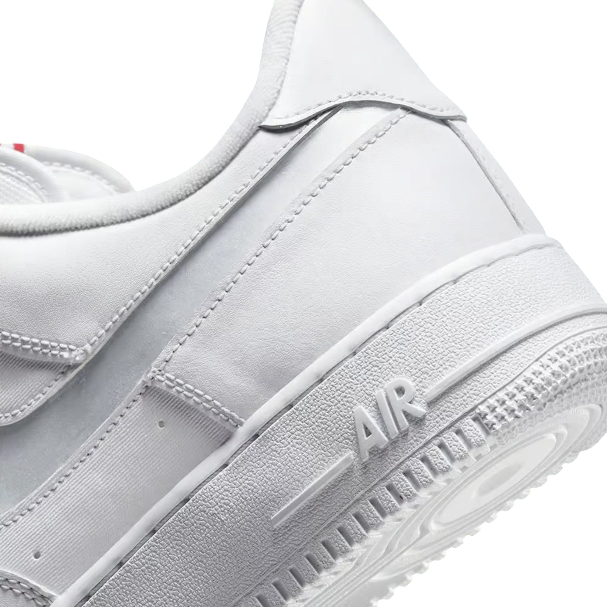 NIKE AIR FORCE 1 ’07 - Scarpe