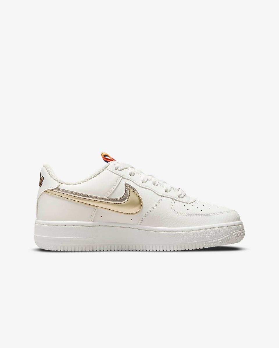 NIKE Air Force 1 LV8 - Bianco / 36 - Scarpe