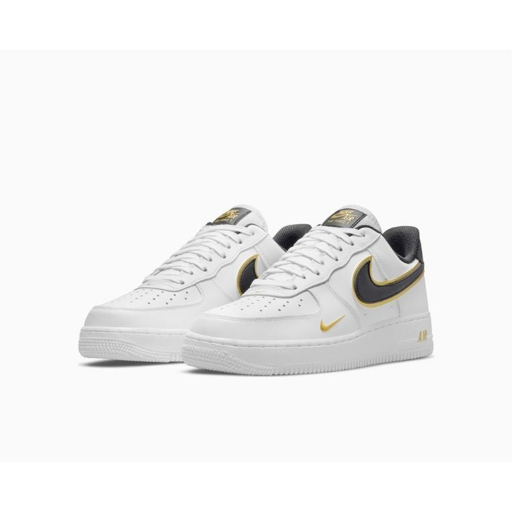 NIKE Air Force 1 LV8 - Scarpe