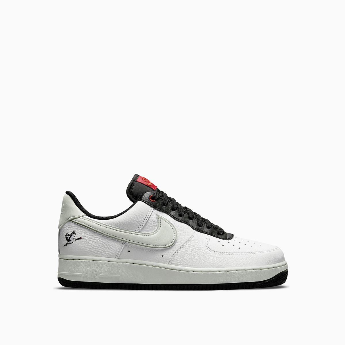 NIKE Air FORCE 1 LX - Scarpe
