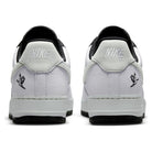 NIKE Air FORCE 1 LX - Scarpe