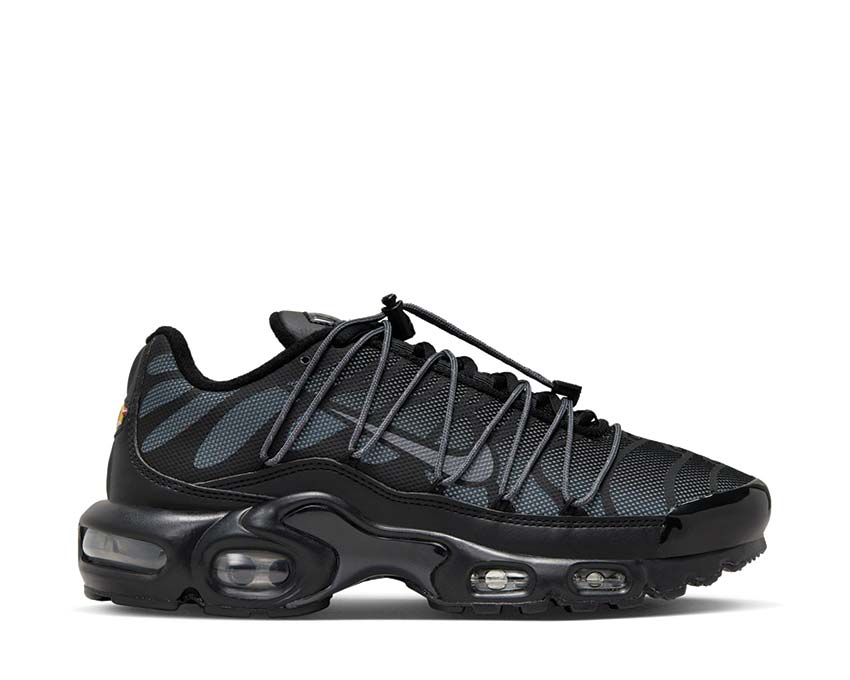 Nike Air Max Plus Utility Black Metallic Platinum W FZ2770 001 - Scarpe