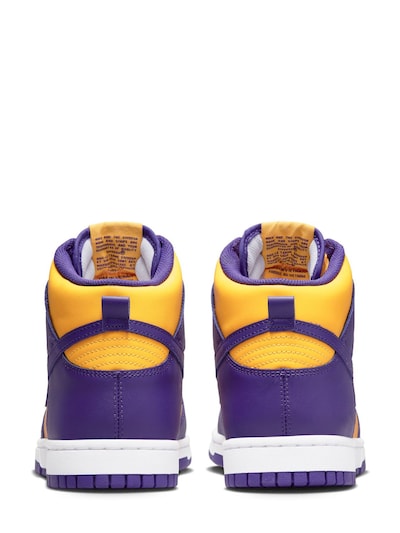 NIKE Dunk Hi Retro - Scarpe