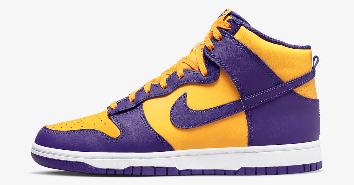 NIKE Dunk Hi Retro - Scarpe