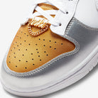 NIKE W DUNK LOW SE - Scarpe