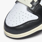 NIKE Wmns Dunk Low Vintage Panda - sneakers