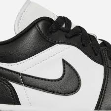 NIKE WOMANS AIR JORDAN 1 LOW - Scarpe