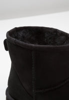 UGG W Classic Mini 2 - Scarpe